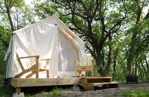 Burbank Alquiler De RV | Tentrr State Park Site - Nebraska Ponca State Park – River Vista H – Single Ca