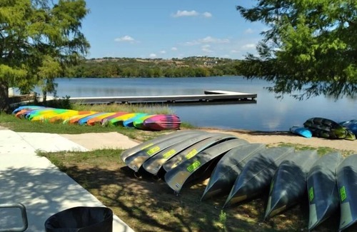 Burnet Alquiler De RV | Tentrr State Park Site - Texas Inks Lake State Park - Site A - Single Camp