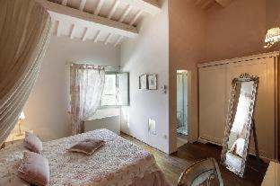 Urbino Casa | Tenuta Santi Giacomo e Filippo