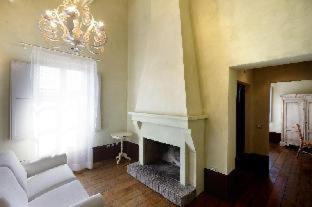 Urbino Casa | Tenuta Santi Giacomo e Filippo