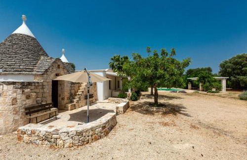 San Michele Salentino Villa | Tenuta Sardella by BarbarHouse