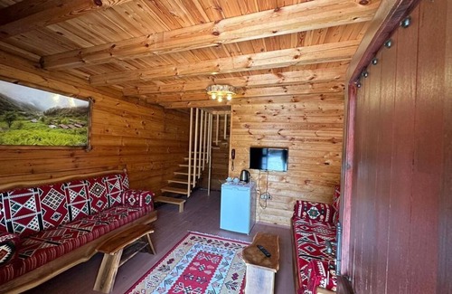 Findikli Hotel | Teona Caglayan Bungalov
