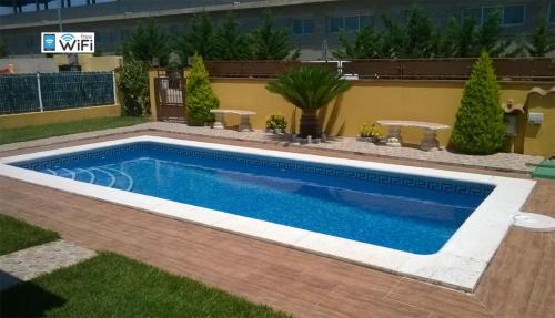 L'Escala Villa | Teranyina