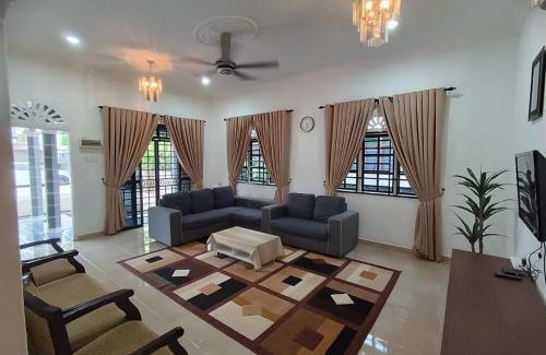 Gua Casa | Teratak Tuan Homestay
