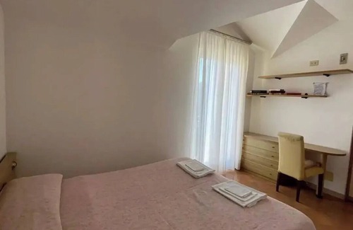 Bardineto Cama Y Desayuno | Teresa's Inn. The mountain within reach of the sea."
