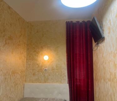 Rione XVIII Castro Pretorio Casa | Termini Golden house