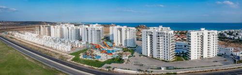 Gastria Apartamento | Terra Apartments in Caesar Blue Resort, Fixed Lunch till 3pm, Gym, Heated pool, Sauna, Kids club