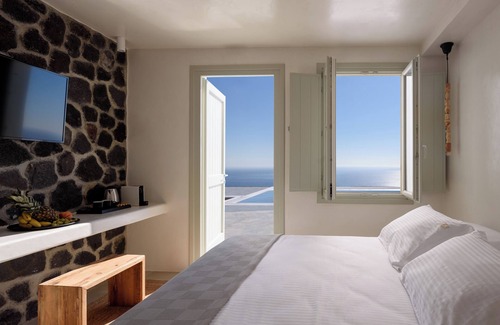 Imerovigli Hotel | Terra Blanca Suites