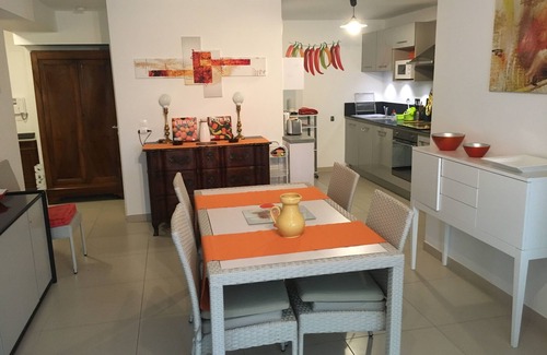 Sanary-sur-Mer Apartamento | TERRA COTTA, amplio apartamento de 2 habitaciones - Jardín terraza Aparcamiento - Acceso para discapacitados