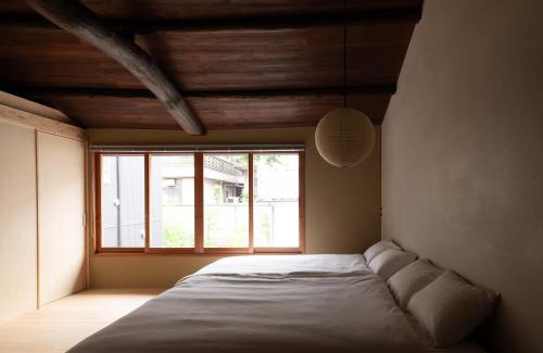 Higashiyama Villa | terra kyoto- Tranquil Private Kyoto Machiya near Tofukuji