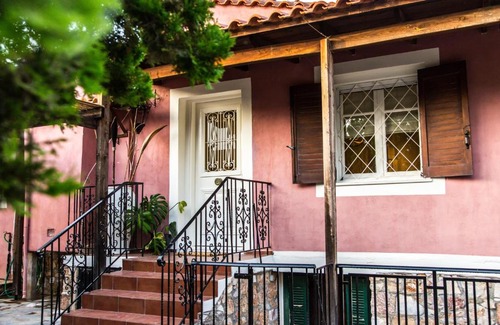 Kropia Casa | TERRA Paradiso w/ basketball court