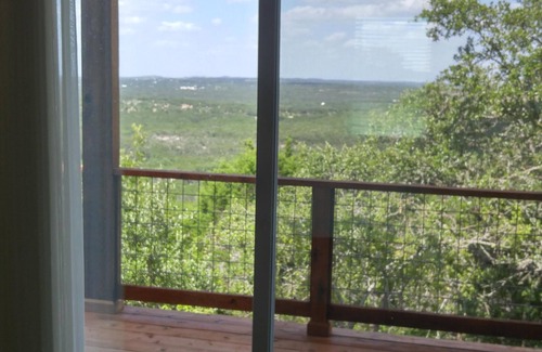 Dripping Springs Villa | Terra Vista en Our Hill Town, llc