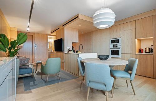 Se Apartamento | Terrace, Grill & Infinity Pool at Savoy Insular