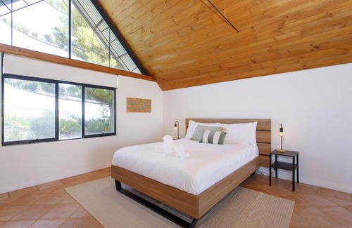 Fremantle Casa | Terrace Heaven - Luxe Retreat in Fremantle