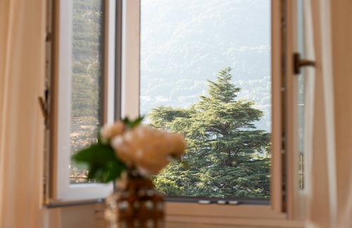 Torno Apartamento | Terrace Over Torno