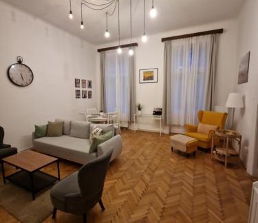 Erzsebetvaros Apartamento | Terrace VuVu - Apartment with balcony in the heart of Budapest