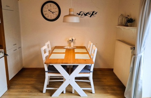 Neugarmssiel Apartamento | Terraced house 2 / guest house "zur alten Schmiede"