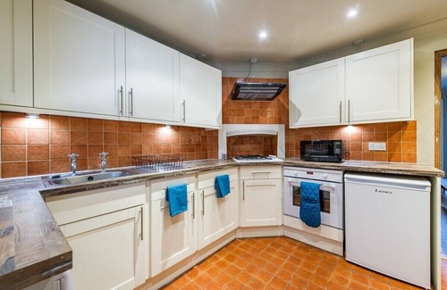 Southborough Casa | Terraced Taylor - charming home