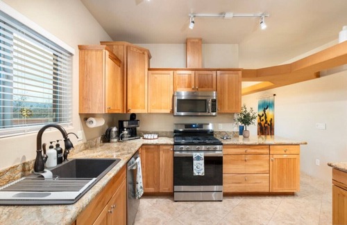Cornville Casa | Terracotta Cove - Hot tub, Fire pit, Stargazing