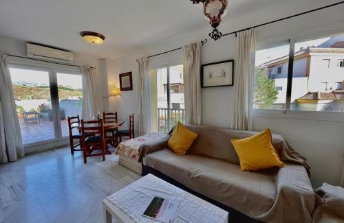 Caleta de Velez Apartamento | Terrasol Atico Baviera Golf-Playa