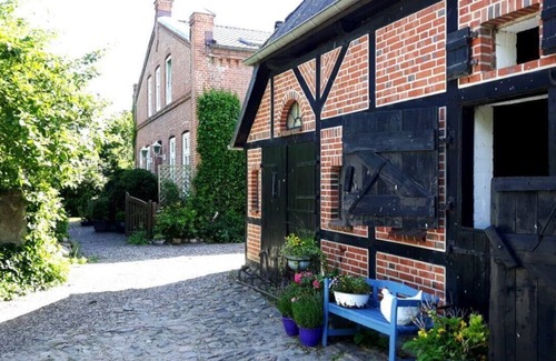 Fehmarn Apartamento | Apartamento con terraza "Lönneberger" en la granja de vacaciones Nielson