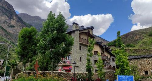 Benasque Apartamento | Terraza de Laball