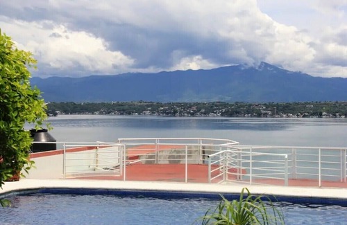 Tequesquitengo Casa | Terraza del lago