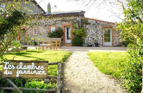 La Flocelliere Cama Y Desayuno | Terre et Eau Les chambres d'hotes B&B Sèvremont