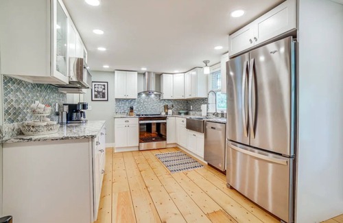 Cavendish Cabaña | Terrific 3-bedroom cottage with AC in charming Cavendish