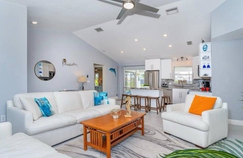 Pinehurst Casa | Terrific 3-bedroom heated pool house near beaches and golf courses!