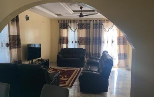 Brusubi Apartamento | Terrouwaar apartment