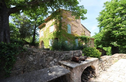 Le Val Casa | Terrubi Villa Jusqu'à 8 Couchages - Piscine Privée - Tennis en Provence Verte