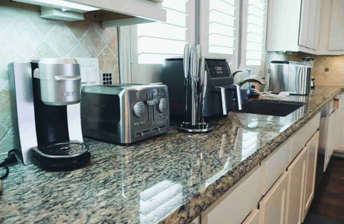 Riverside Terrace Apartamento | Tesla-Charger | TX Medical Ctr | Sleeps 7 | 5 beds