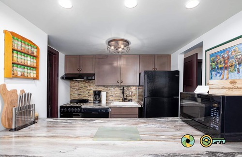 Mount Jackson Condominio | Tesla Lodge (#202) | Renovated comfort with walk-out convenience!