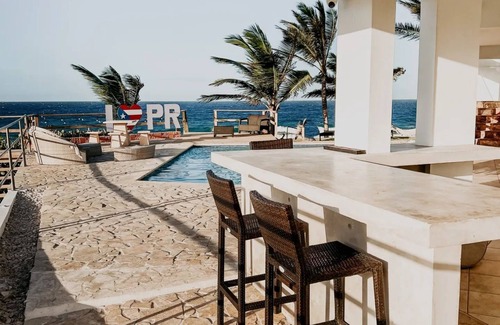 Hatillo Villa | Tesoro del Mar Impresionante villa frente a la playa