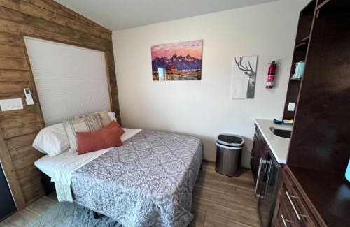 Leigh Creek Estates Casa | Teton View Studio - Hidden Gem near Yellowstone