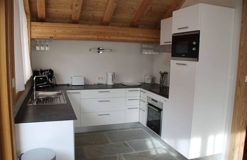 Les Claux Chalet De Esquí | TETRAS I Chalet de Prestige Vars 2000, sleeps 12 ( 8 adults/4 children)