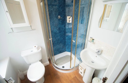 Hawick Hotel | Teviotside Travel Inn - Hawick - Room 3 - double / twin