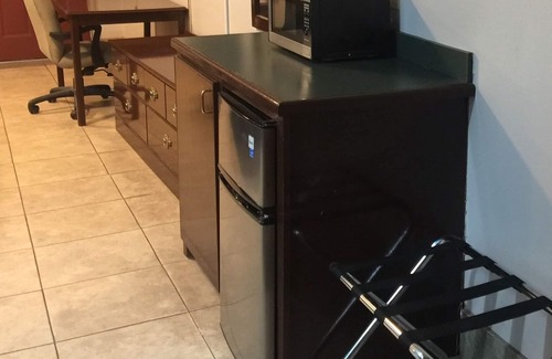 Edinburg Casa | Texas Inn and Suites City Center en la Universidad Dr. Edinburg / McAllen / Pharr