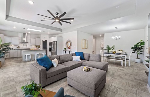 Chamberino Casa | Texas Modern 4BR 3BA Home with a Gazebo & Spacious Yard