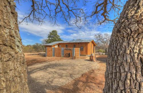 Fredericksburg Casa | Texas Sawmill Cabin w/Hot-tub, Pet-Friendly, Minutes to Downtown!