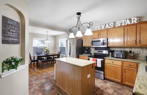 Converse Casa | Texas Star - A Birdy Vacation Rental