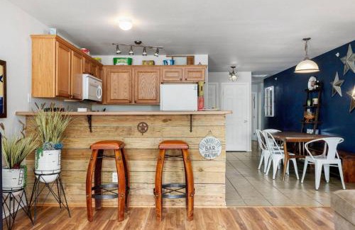New Braunfels Casa | Texas Two-Step at Waterwheel
