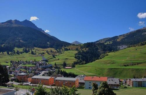 Savognin Apartamento | Tgesa Sunnmatt Nr. 13