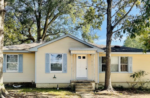 Claiborne Casa | Th Baby Blues House