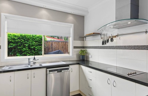 East Corrimal Casa | Thalassa Escape Coastal Living with Balinese Patio