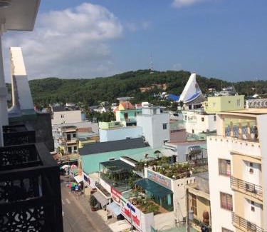 An Thoi Hotel | Thanh Vy Hotel