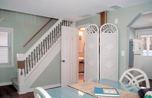 Lexington Casa | That ONE Purple House - Lake Access
