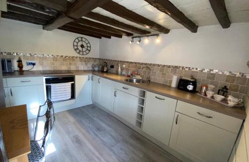 New Forest District Casa | Thatch Cottage, East Boldre nr Beaulieu and Lymington
