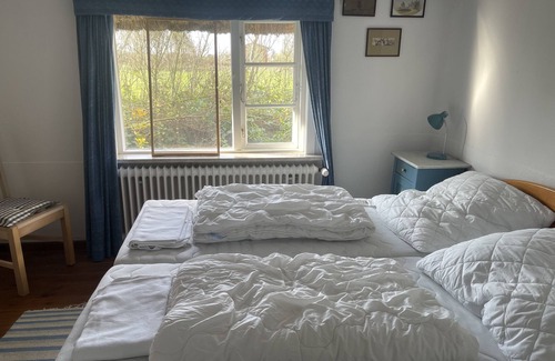 St. Peter-Ording Otro | Casa de friso con techo de paja de 1860, alojamiento familiar ideal.